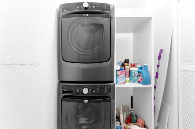 22618 SW 94th Path, Cutler Bay, FL 33190 - laundry room with estacked washer and dryer
