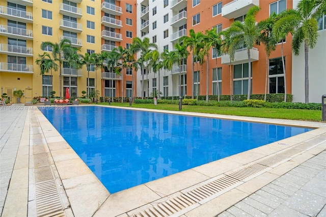 2775 NE 187th St Unit Ph6, Aventura, FL 33180 - view of community pool