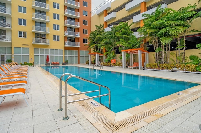 2775 NE 187th St Unit Ph6, Aventura, FL 33180 - community pool with a patio