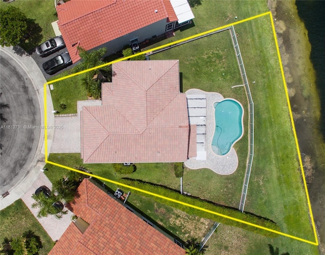 210 Somerset Way, Weston, FL 33326 - view of property location featuring property boundaries highlighted and a pool area