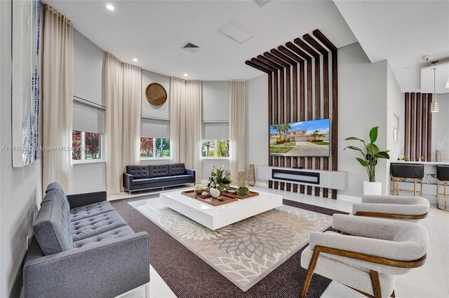 1981 NW 171st Ave, Pembroke Pines, FL 33028 - building lobby with recessed lighting and a high ceiling