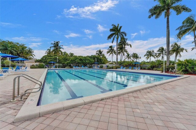 1981 NW 171st Ave, Pembroke Pines, FL 33028 - community pool with a patio