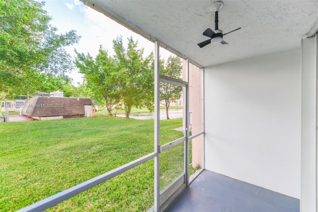 9601 Sunrise Lakes Blvd Unit 106, Sunrise, FL 33322 - unfurnished sunroom featuring ceiling fan