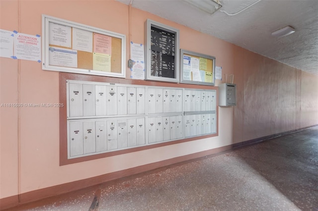 9601 Sunrise Lakes Blvd Unit 106, Sunrise, FL 33322 - surrounding community featuring mail area