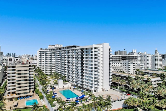 100 Lincoln Rd Unit 1035, Miami Beach, FL 33139 - view of building exterior with a city view