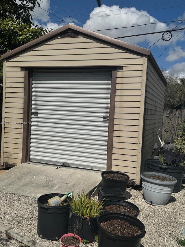 6309 Wiley St, Hollywood, FL 33023 - view of garage