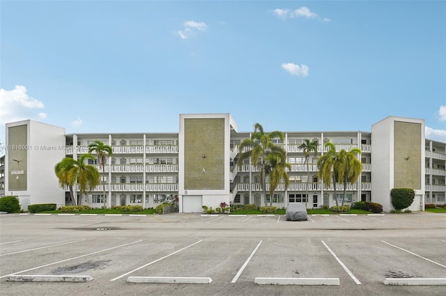 4007 Durham A 4007, Deerfield Beach, FL 33442 - view of apartment building / complex featuring uncovered parking