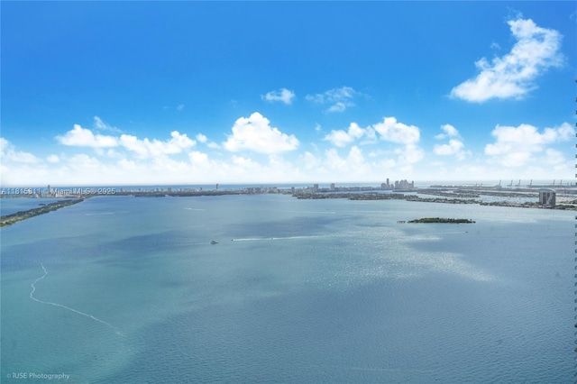 650 NE 32nd St Unit 4701, Miami, FL 33137 - water view