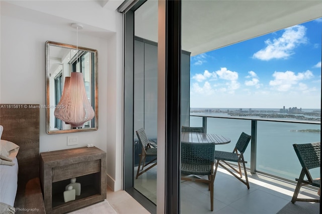 650 NE 32nd St Unit 4701, Miami, FL 33137 - balcony featuring a water view