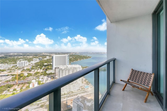 650 NE 32nd St Unit 4701, Miami, FL 33137 - balcony with a city view and a water view