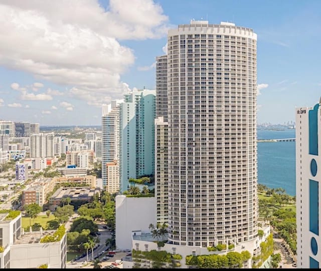 1750 N Bayshore Dr Unit 5401, Miami, FL 33132 - view of city featuring a nearby body of water