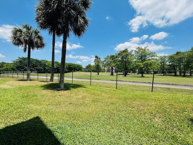 8002 Lagos De Campo Blvd Unit B-107, Tamarac, FL 33321 - view of yard