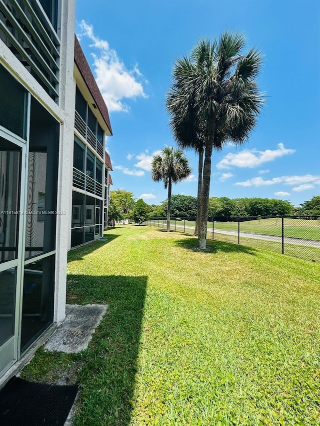 8002 Lagos De Campo Blvd Unit B-107, Tamarac, FL 33321 - view of yard