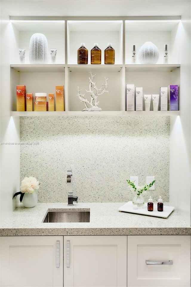 781 Crandon Blvd Unit 1802, Key Biscayne, FL 33149 - storage area with a sink