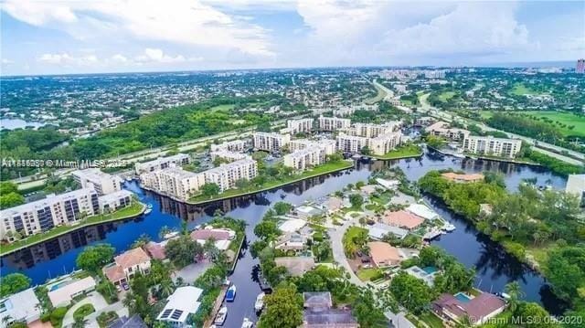 482 NE 8th Ave, Deerfield Beach, FL 33441 - bird's eye view of a large body of water