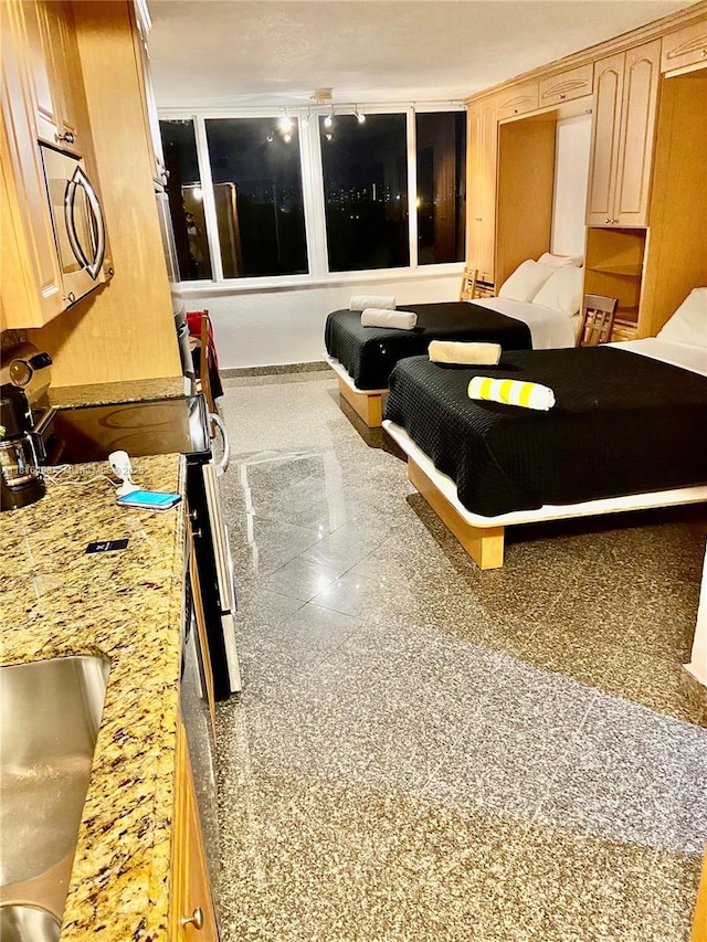 19201 Collins Ave Unit 441, Sunny Isles Beach, FL 33160 - bedroom with granite floors