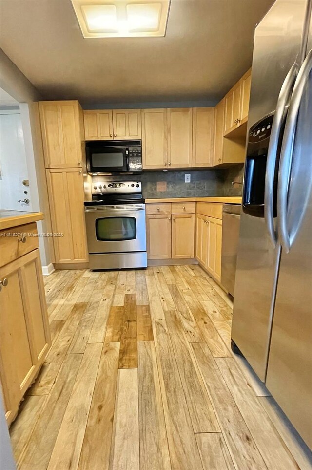 2751 Taft St Unit 107, Hollywood, FL 33020 - photo 3