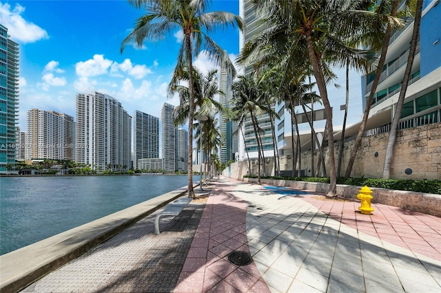 335 S Biscayne Blvd Unit 3110, Miami, FL 33131 - view of home's community featuring a water view and a view of city