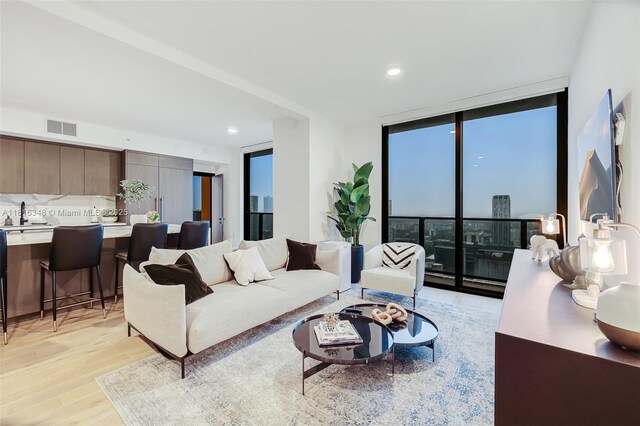 398 NE 5th St Unit 3718-3719, Miami, FL 33132 - photo 7