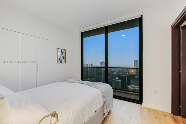 398 NE 5th St Unit 3718-3719, Miami, FL 33132 - photo 14
