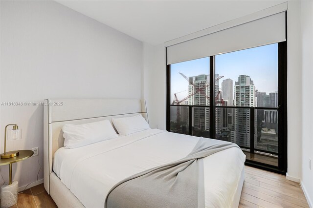 398 NE 5th St Unit 3718-3719, Miami, FL 33132 - photo 19