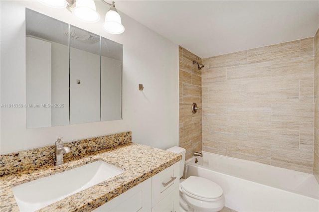 136 S Cypress Rd Unit 323, Pompano Beach, FL 33060 - full bath featuring toilet, vanity, and shower / washtub combination