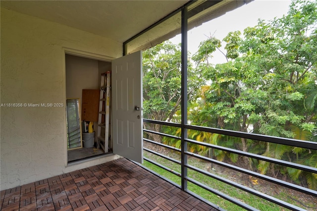 136 S Cypress Rd Unit 323, Pompano Beach, FL 33060 - view of unfurnished sunroom
