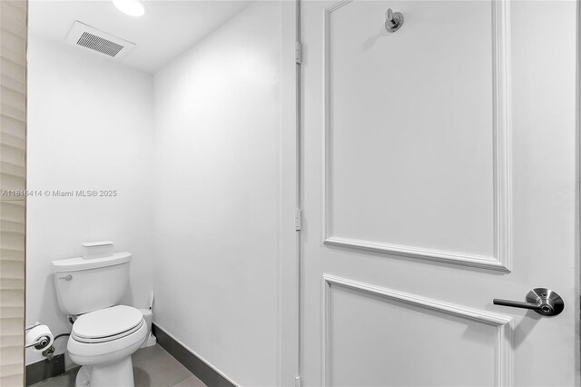 1800 S Ocean Dr Unit 2208, Hallandale Beach, FL 33009 - bathroom with toilet and baseboards