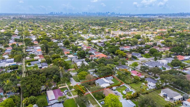1110 Falcon Ave, Miami Springs, FL 33166 - view of property location with property boundaries highlighted and skyline