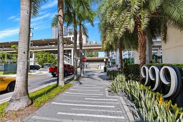 999 1st Ave Unit 2707, Miami, FL 33130 - view of property's community