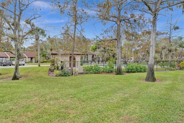 729 NW 47th St, Deerfield Beach, FL 33064 - view of yard