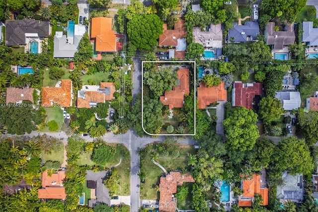 492 NE 55th St, Miami, FL 33137 - aerial view of property's location featuring property boundaries highlighted and nearby suburban area