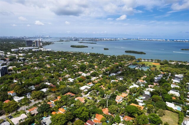 492 NE 55th St, Miami, FL 33137 - aerial view of property and surrounding area with a large body of water