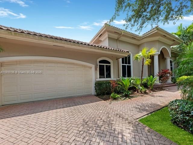 5640 Oakview Ter, Hollywood, FL 33312 - photo 2