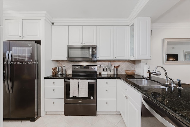 110 Lake Emerald Dr Unit 204, Oakland Park, FL 33309 - photo 2