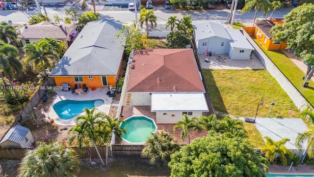 735 NE 38th St, Oakland Park, FL 33334 - aerial view of residential area with a pool