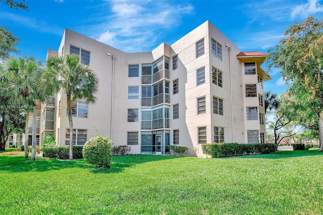 9510 Seagrape Dr Unit 101, Davie, FL 33324 - view of apartment building / complex