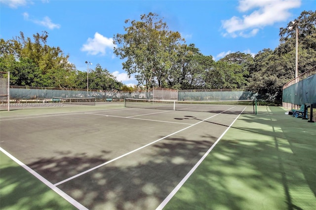 9510 Seagrape Dr Unit 101, Davie, FL 33324 - view of tennis court