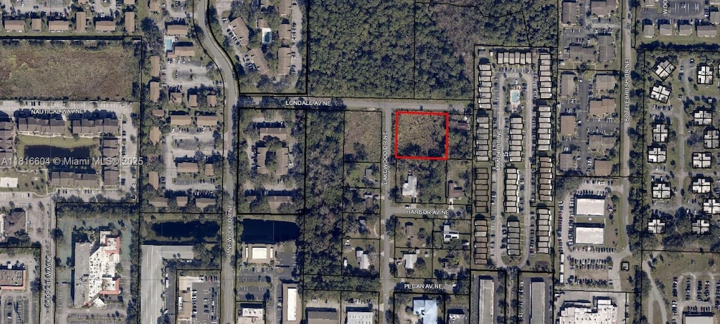 15811591 Lakewood, Palm Bay, FL 32905 - photo 2
