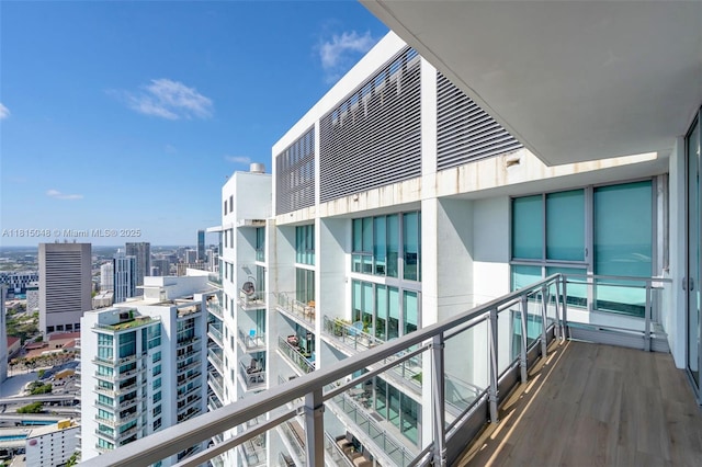 92 SW 3rd St Unit 5204, Miami, FL 33130 - balcony featuring a city view