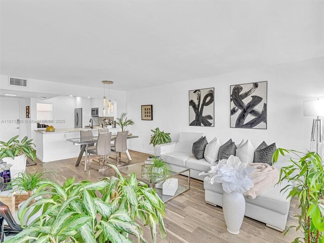 215 SE 3rd Ave Unit 403C, Hallandale Beach, FL 33009 - photo 1
