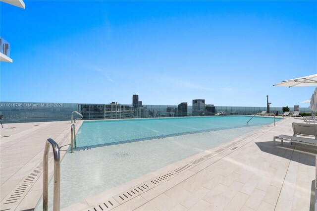 300 Biscayne Blvd Way Unit 3506, Miami, FL 33131 - view of community pool