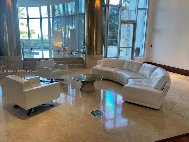5161 Collins Ave Unit 216, Miami Beach, FL 33140 - view of community lobby