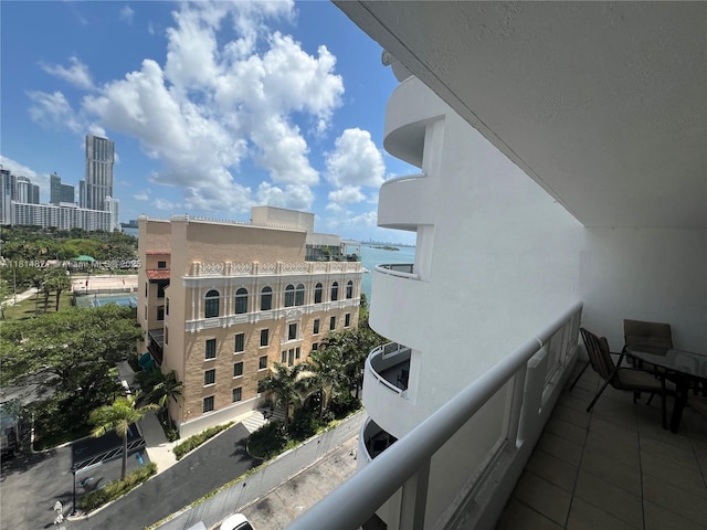 1717 N Bayshore Dr Unit A-1038, Miami, FL 33132 - balcony with a city view