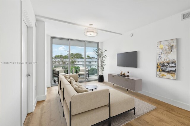 13800 Highland Dr Unit 202, North Miami Beach, FL 33181 - photo 1