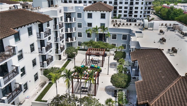 8390 SW 72nd Ave Unit 811, Miami, FL 33143 - aerial view of apartment complex / building
