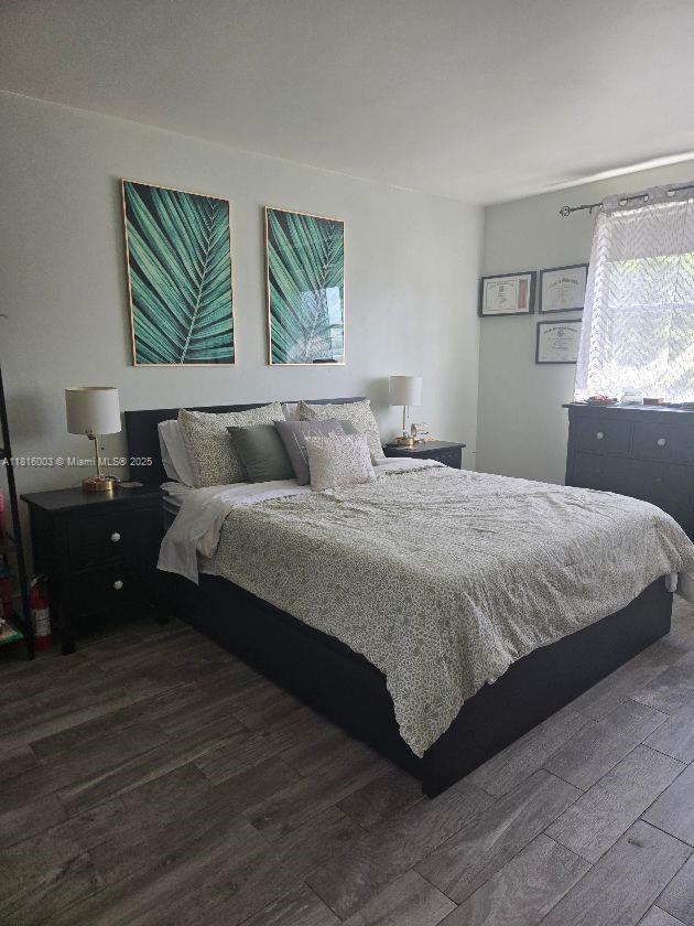4560 SW 68th Ct Cir Unit 61-9, Miami, FL 33155 - bedroom with wood finished floors