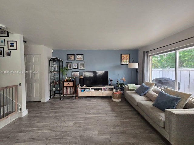 4560 SW 68th Ct Cir Unit 61-9, Miami, FL 33155 - living area featuring wood finished floors