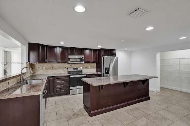 2050 NE 196th Ter, North Miami Beach, FL 33179 - photo 37