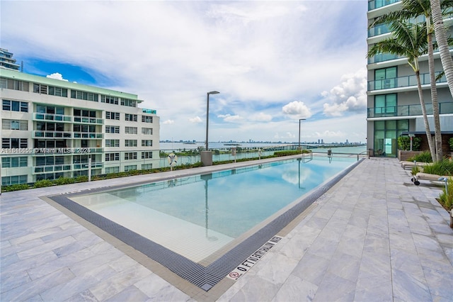 3131 NE 7th Ave Unit 1702, Miami, FL 33137 - view of community pool